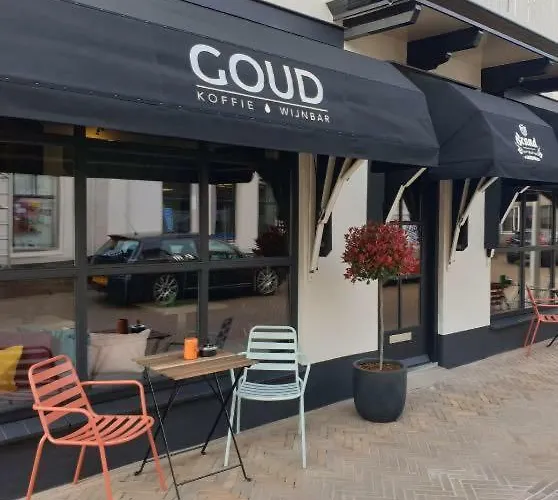 Van Goud 3* 카트베이크안제이